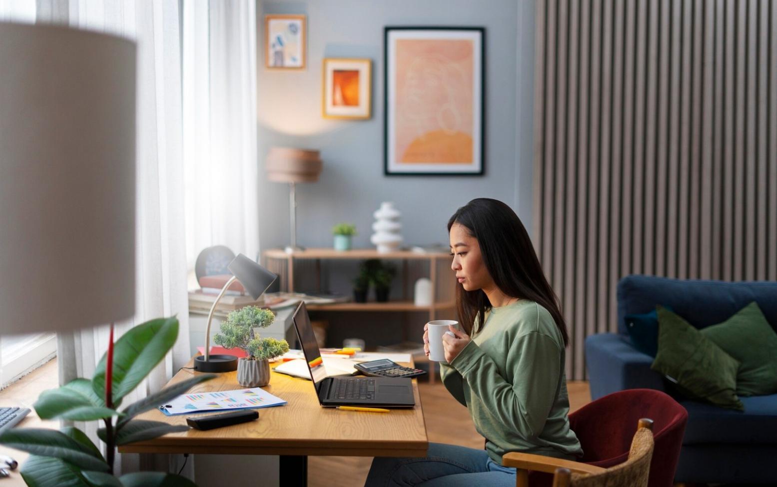 Équipe d'experts en finance entrepreneuriale lors d'une session de formation